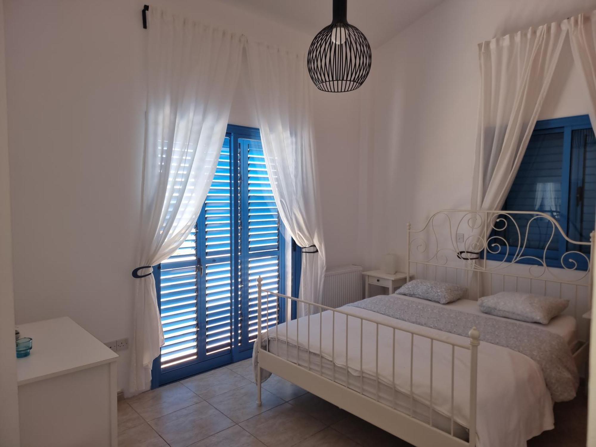 Olive Beach Villa Peyia Bagian luar foto